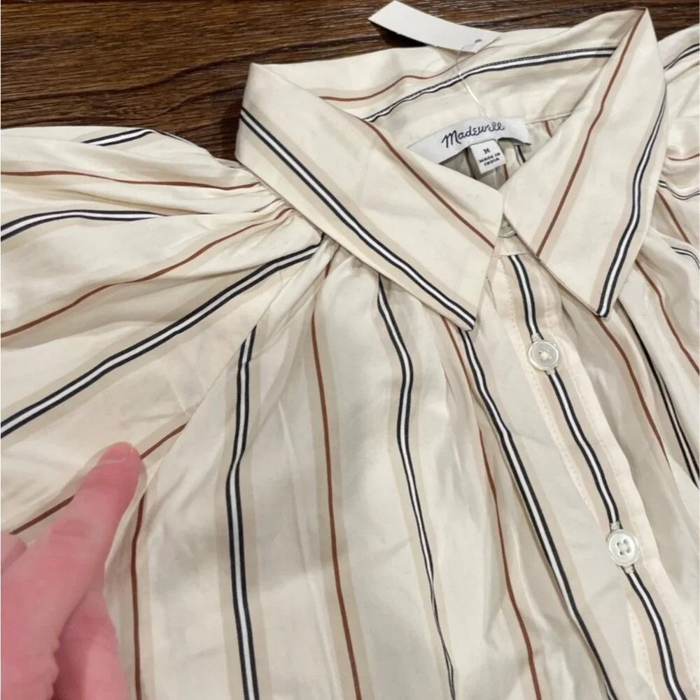 NWT Madewell Sz M Shirred Bubble-Sleeve Button-Up Shirt Poplin Coffee Tan Stripe - Picture 5 of 12